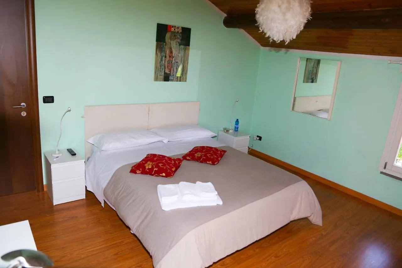 Guest House Beethoven Reggio Emilia