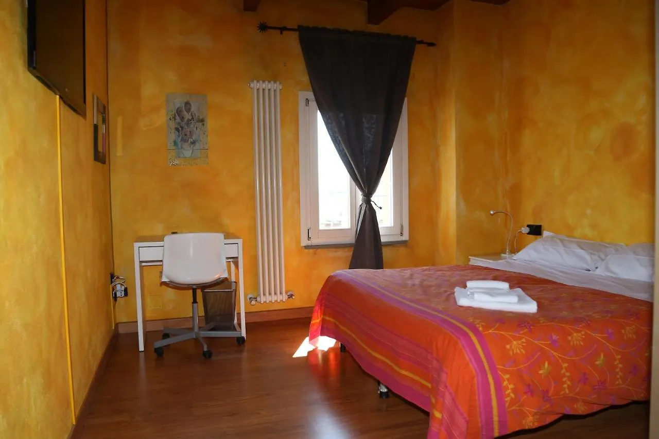 Guest House Beethoven Reggio Emilia