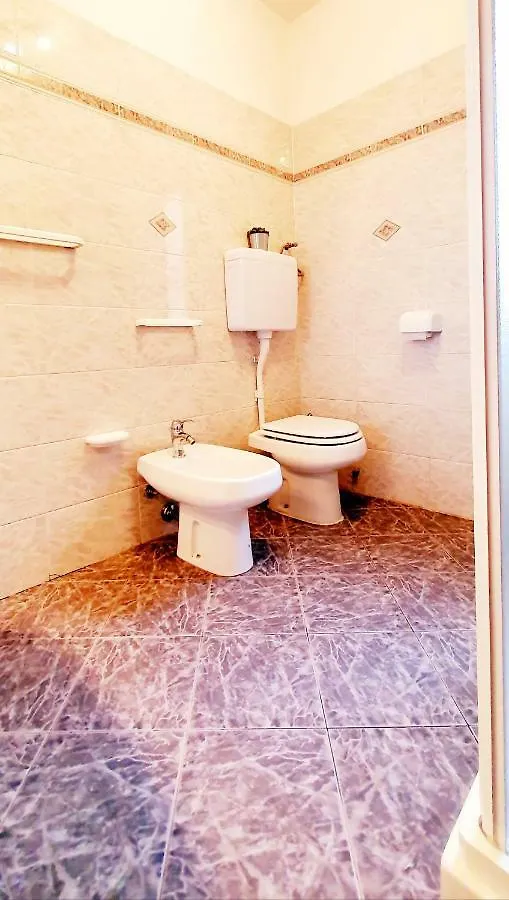 Guest House Beethoven Reggio Emilia 0*,  Italy